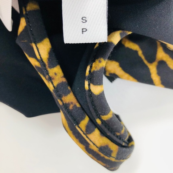 Burberry Sheld Leopard Print Logo Band Swimsuit - Picture 11 of 12